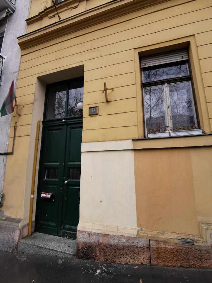 Dragonfly Apartment Near At The Castle Labyrinth Ii. Budapest Exteriör bild